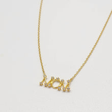 Load image into Gallery viewer, Mom