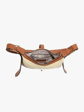 Load image into Gallery viewer, Straw Shoulder Bag w/ Top Zip & Twist-Lock Closure: Natural/Black