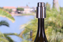 Load image into Gallery viewer, Vacuum Wine Metallic Stoppers
