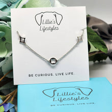 Load image into Gallery viewer, Clover Station Necklace