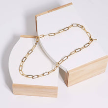 Load image into Gallery viewer, 18K Gold Paperclip Chain Necklace
