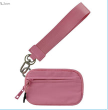 Load image into Gallery viewer, Alba Pouch Wallet Wrislet
