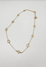 Load image into Gallery viewer, Clover Station Necklace
