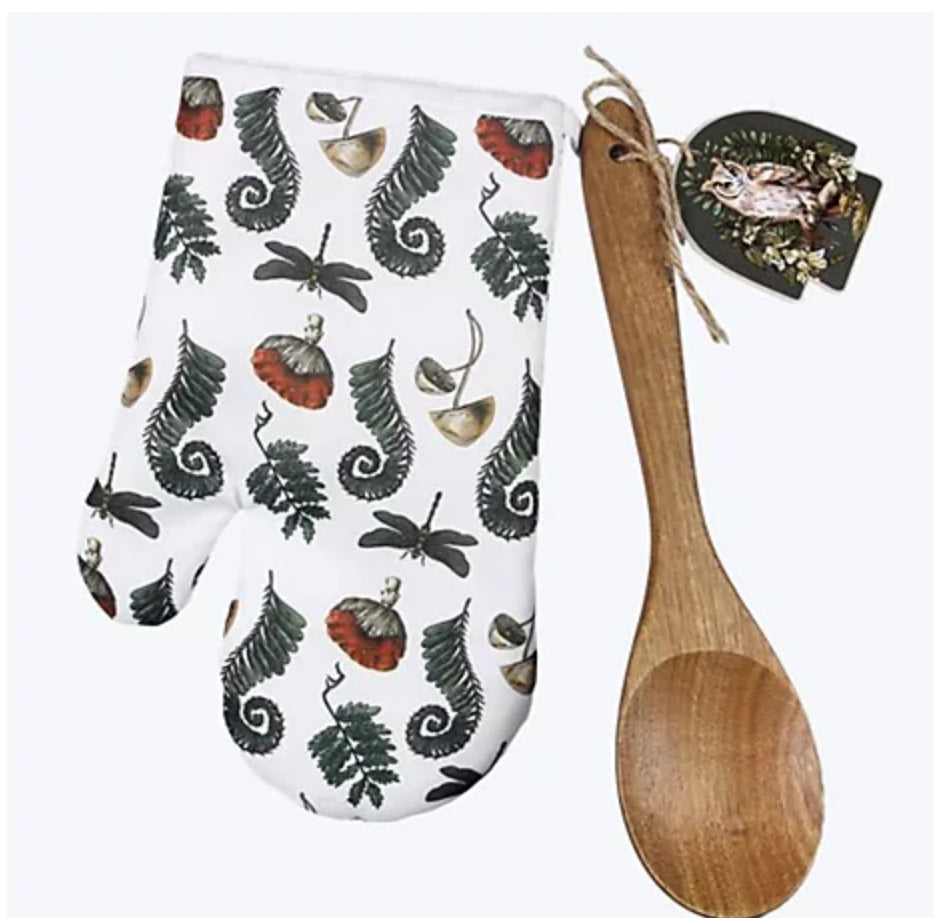 Fabric Mushroom Oven Mitt and Spoon Set